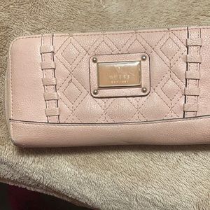 Guess wallet